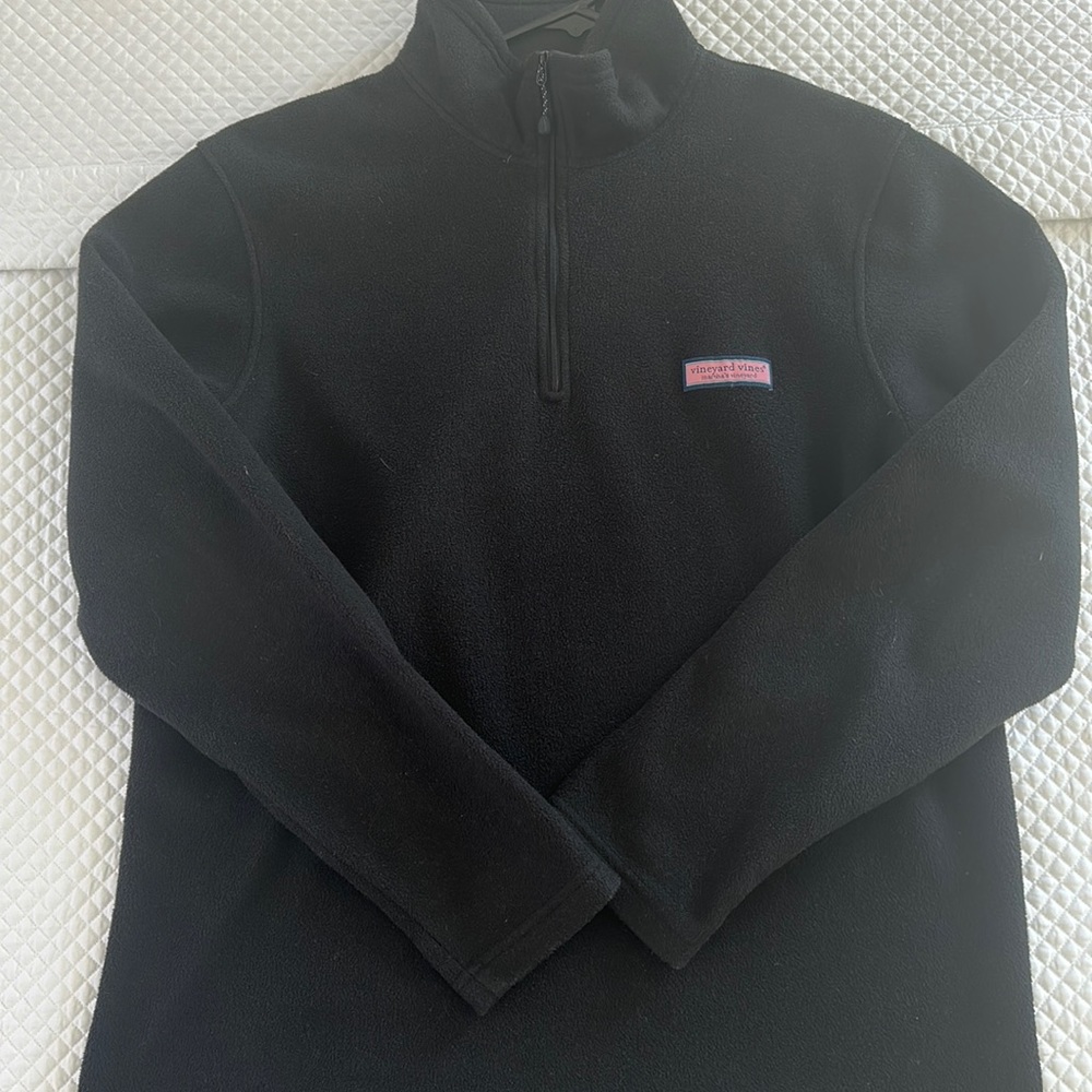 Vineyard Vines Mens fleece pullover, size M